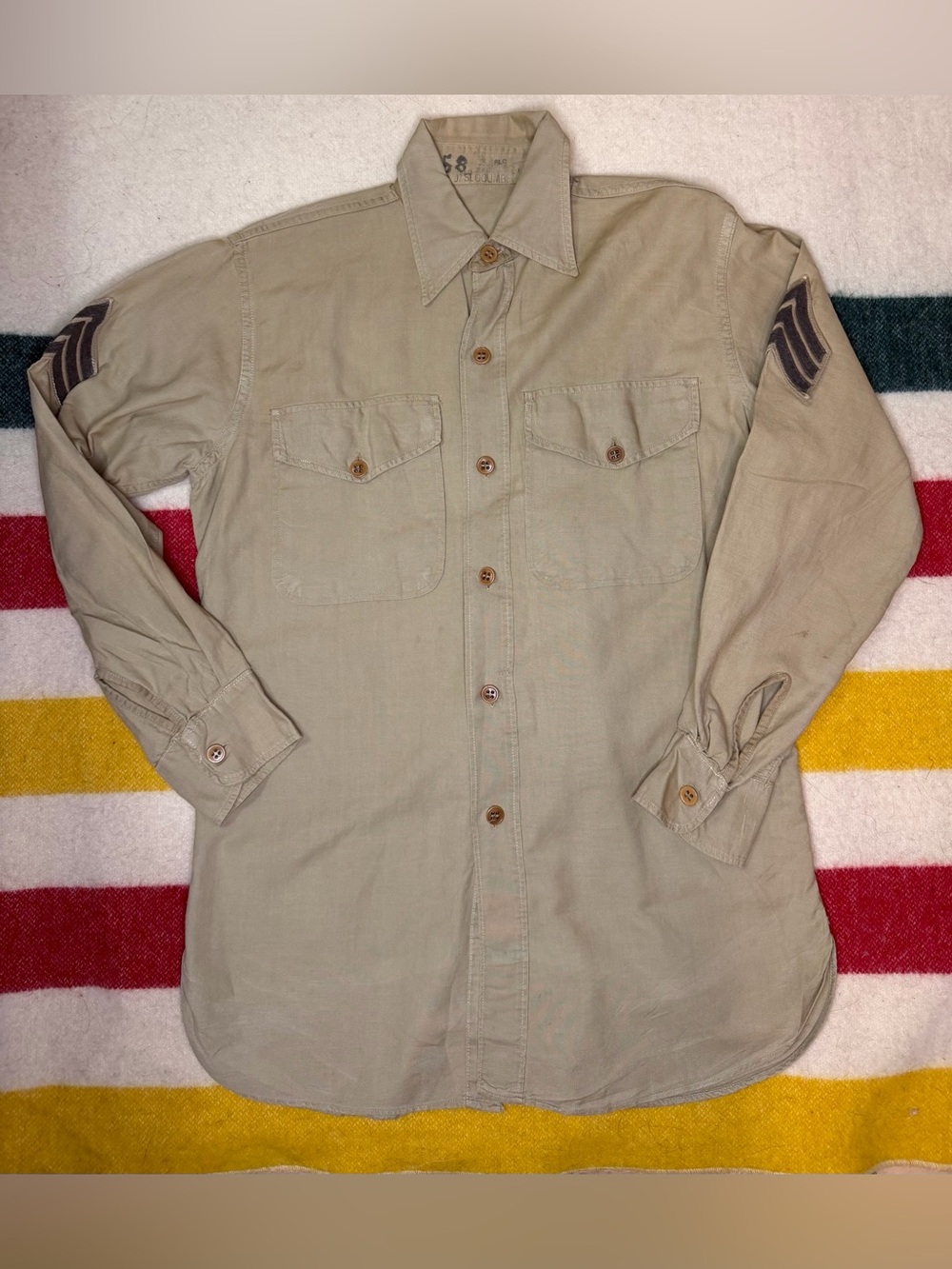 VTG 40s WWII U.S. Army Khaki/Tan Cotton Service Button Up Shirt MED/LG